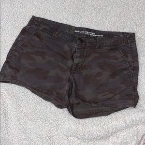 camo gap shorts